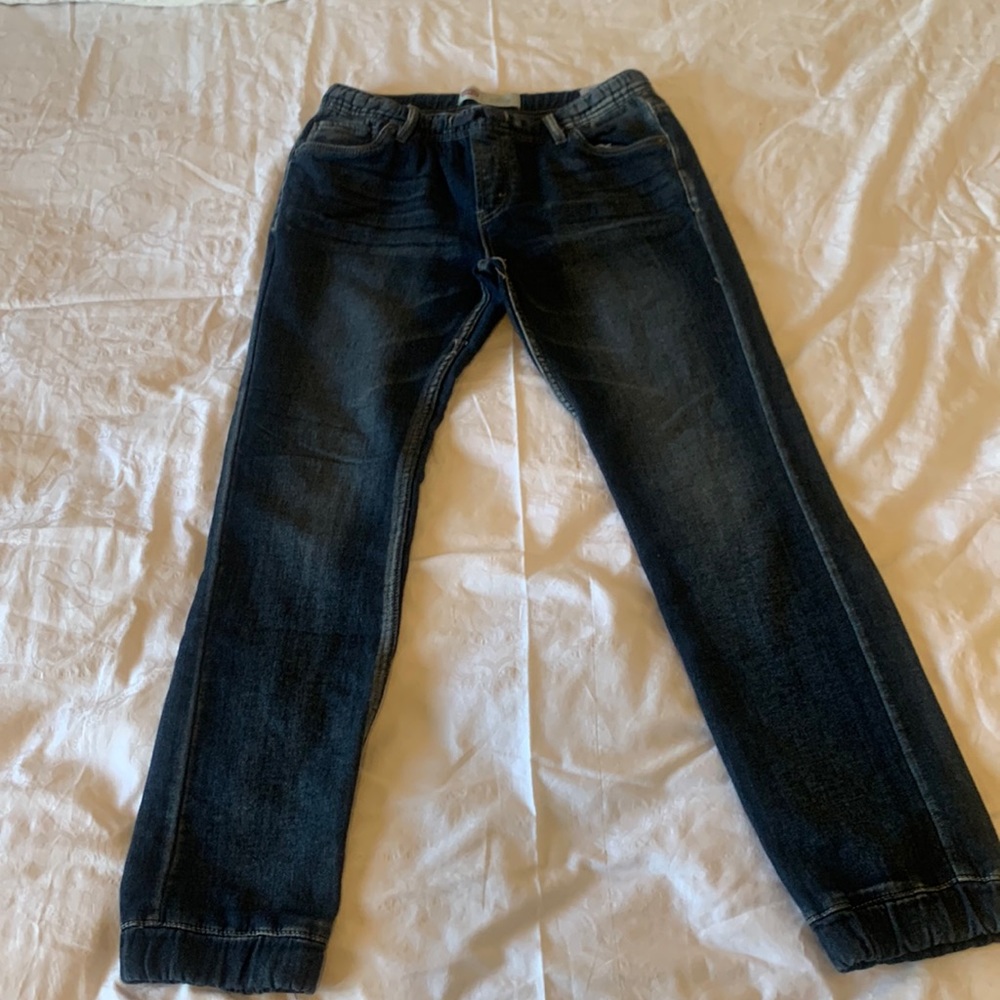 Levi 5’11 Knit Joggers (Boy)